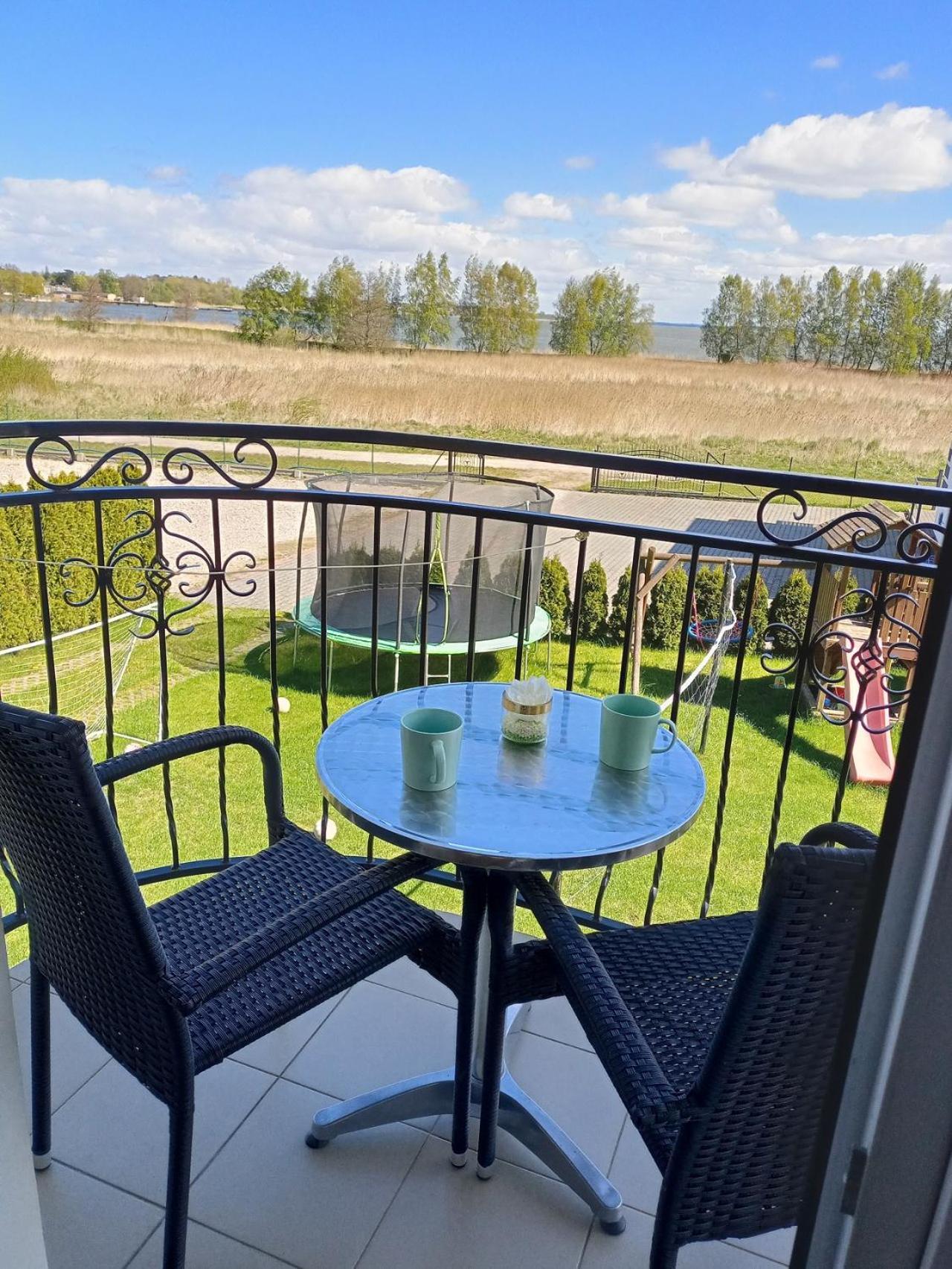 Villa Over Lake Mielno  Extérieur photo